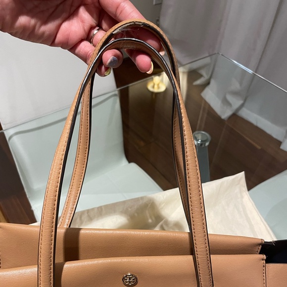 Tory Burch Parker Tote - Picture 11 of 14